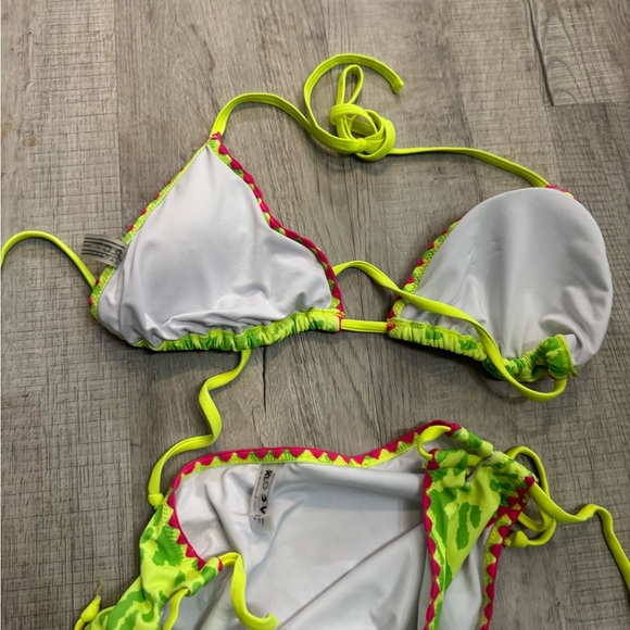 Vibrant Lime and Pink Bikini Set - Picture 7 of 11